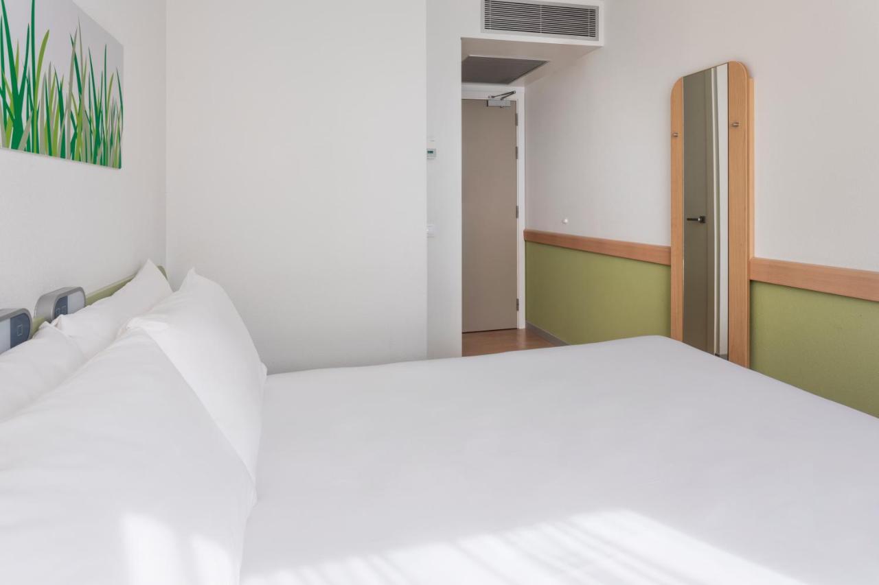 B&B Hotel Zaragoza Plaza Mozart מראה חיצוני תמונה