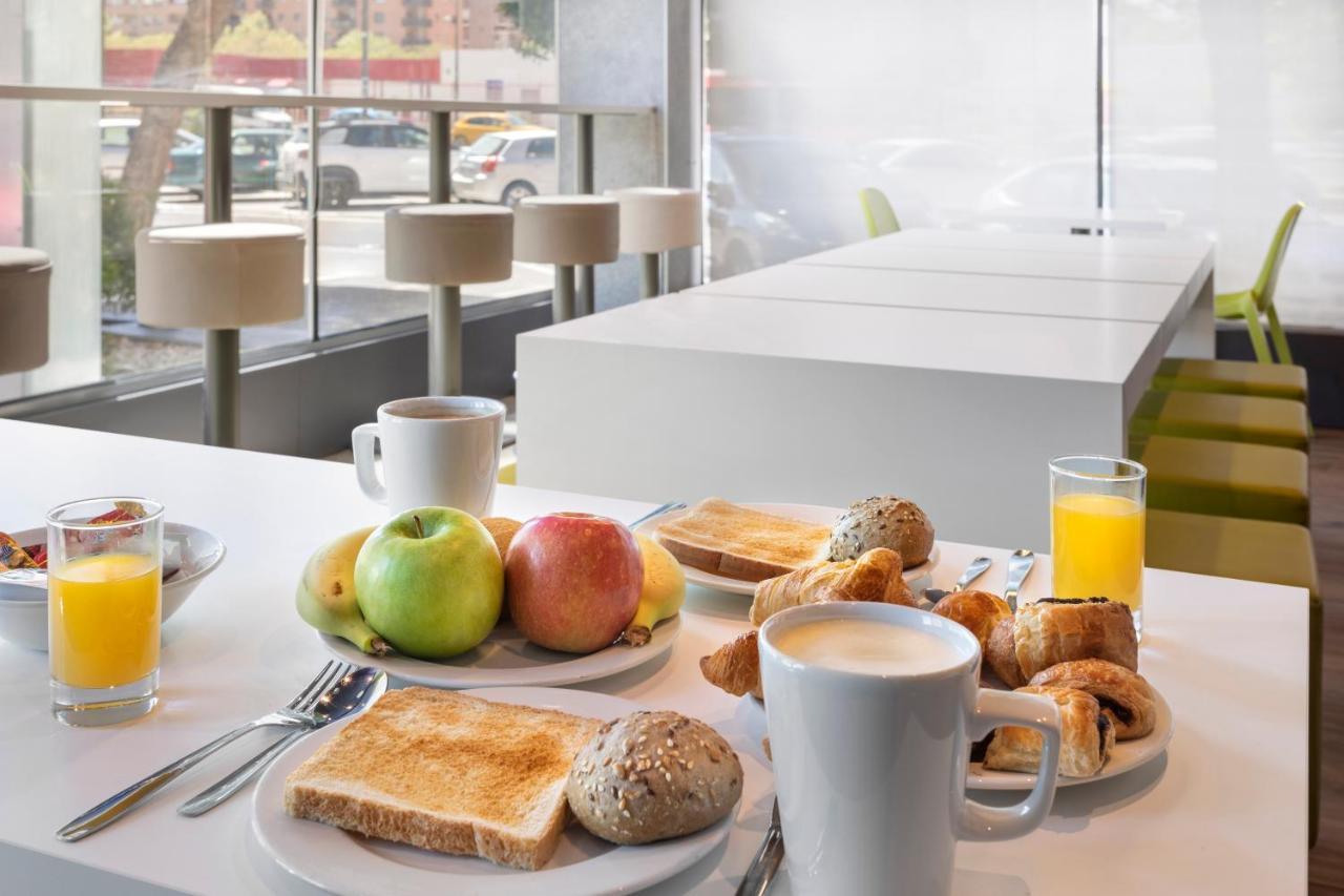 B&B Hotel Zaragoza Plaza Mozart מראה חיצוני תמונה