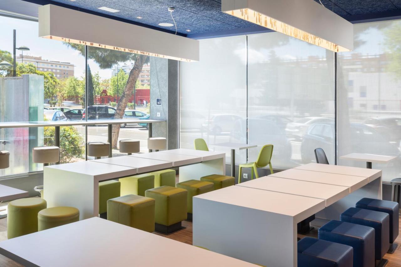 B&B Hotel Zaragoza Plaza Mozart מראה חיצוני תמונה