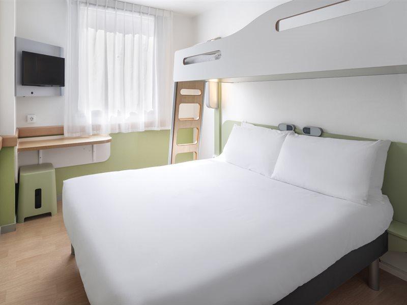 B&B Hotel Zaragoza Plaza Mozart מראה חיצוני תמונה